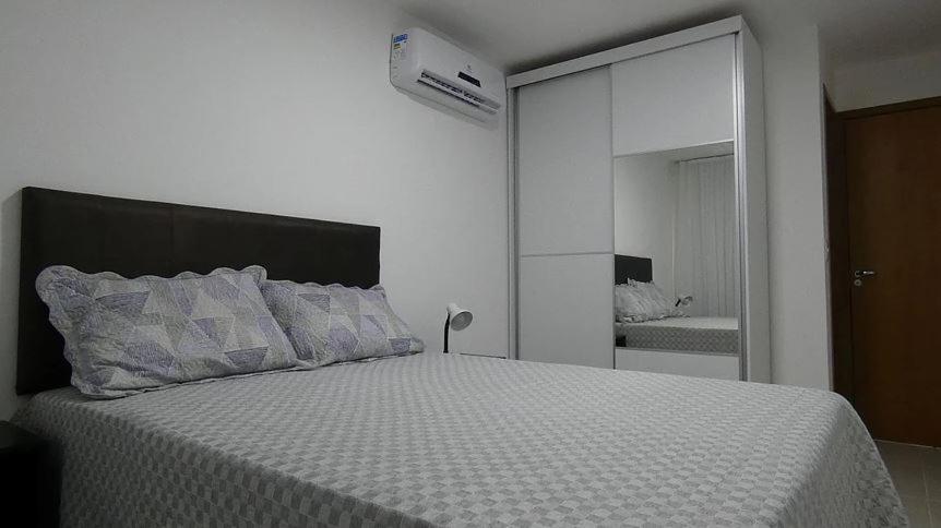 Apto Guarajuba Praia Condominio Porto Smeralda-100 Metros Da Praia Екстер'єр фото